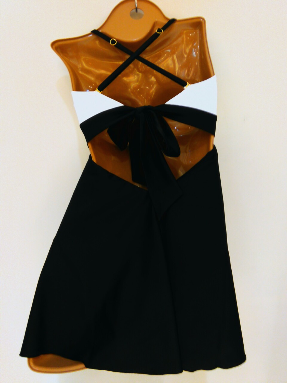 アミュプラザ長崎店 トレンドワンピース水着 日本最大級の水着が揃うai アイ スクウェア