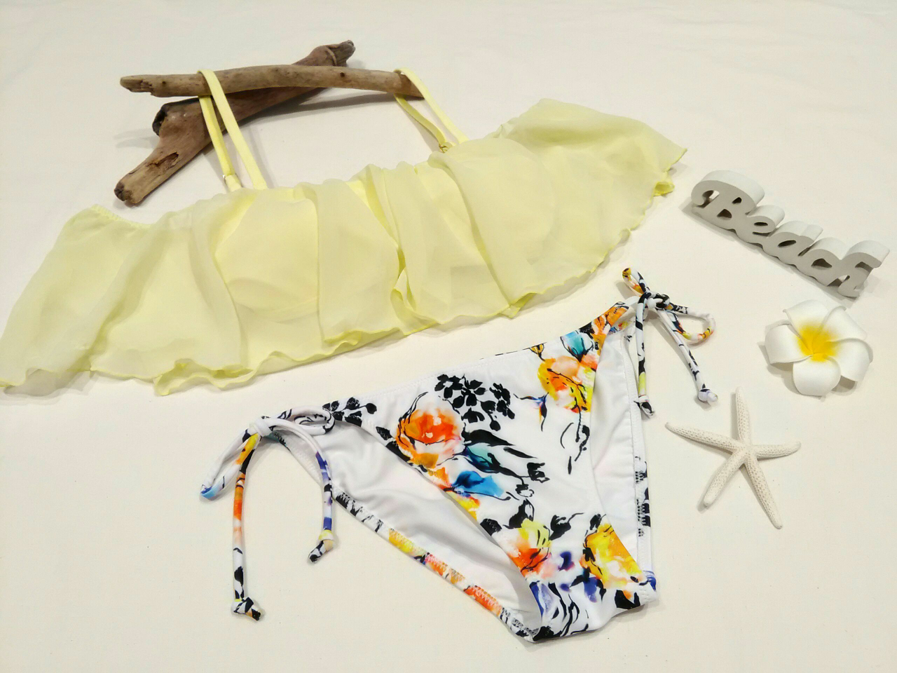 ららぽーと横浜 日本最大級の水着が揃うai アイ スクウェア