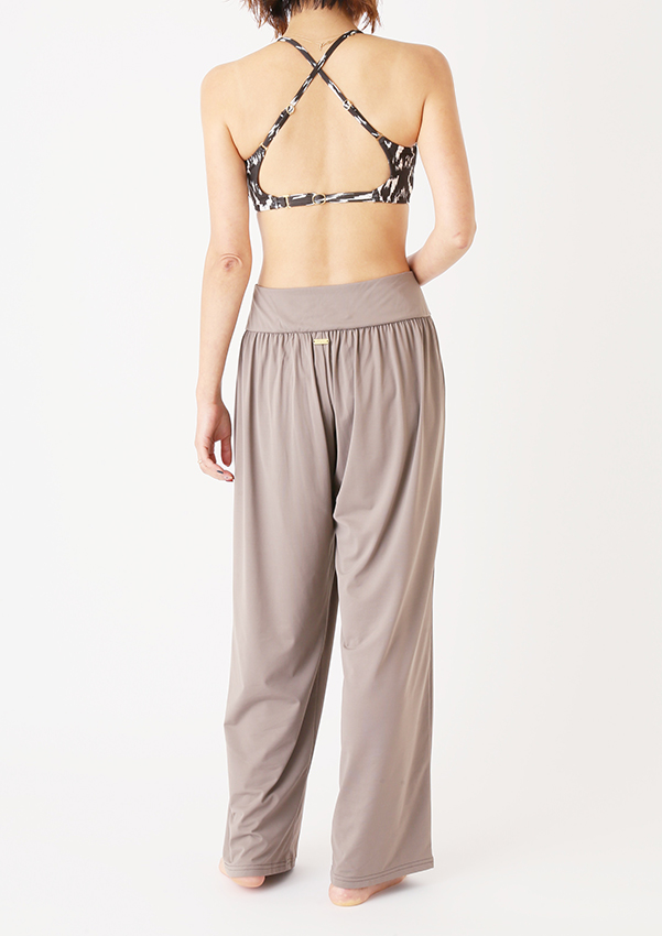 コーディネート｜Reir Active レイールアクティヴ｜Zig　mini ブラ 9号/11号、JL Feeling2Way　ルーズロング パンツ M