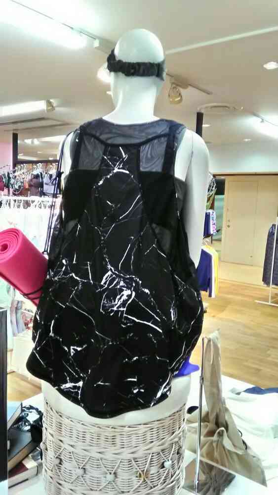 名古屋パルコ南館8階 Emoda新作ヨガウェアー 日本最大級の水着が