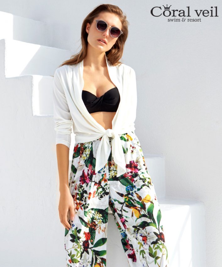 成田空港第 ターミナル店 大人気ボタニカル柄のおすすめリゾートコーデ 日本最大級の水着が揃うai アイ スクウェア 成田空港第 ターミナル店 大人気ボタニカル柄のおすすめリゾートコーデ 日本最大級の水着が揃うai アイ スクウェア