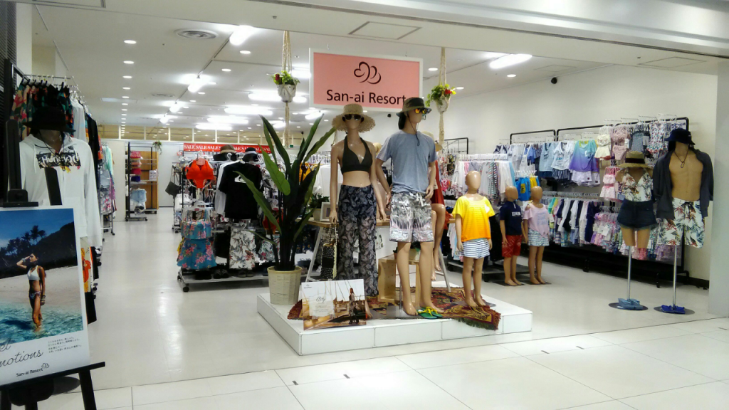 池袋サンシャイン サンシャイン店オープン 日本最大級の水着が揃うai アイ スクウェア