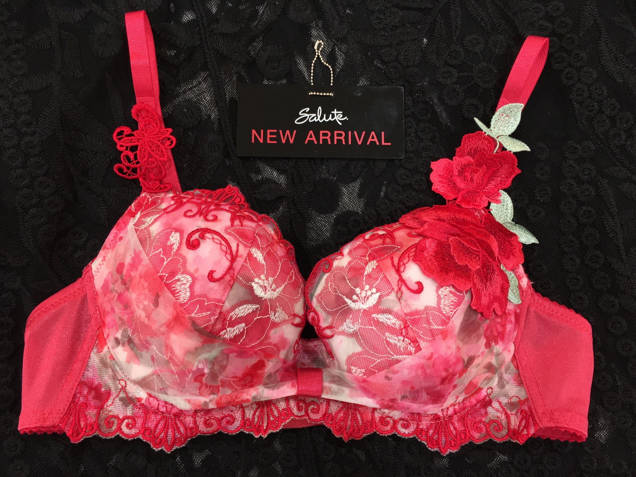 サルート　水着 博多マルイ】サルート☆56グループ『Rich Veil Bra』 - 日本最大