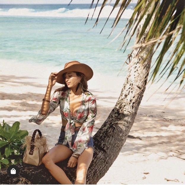 ららぽーと横浜 日本最大級の水着が揃うai アイ スクウェア