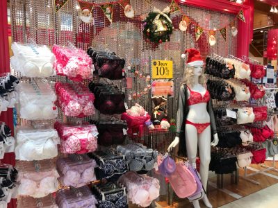 原宿ハッピーハーツ店 おまとめ買いがお得です 日本最大級の水着が揃うai アイ スクウェア 原宿ハッピーハーツ店 おまとめ買いがお得です 日本最大級の水着が揃うai アイ スクウェア