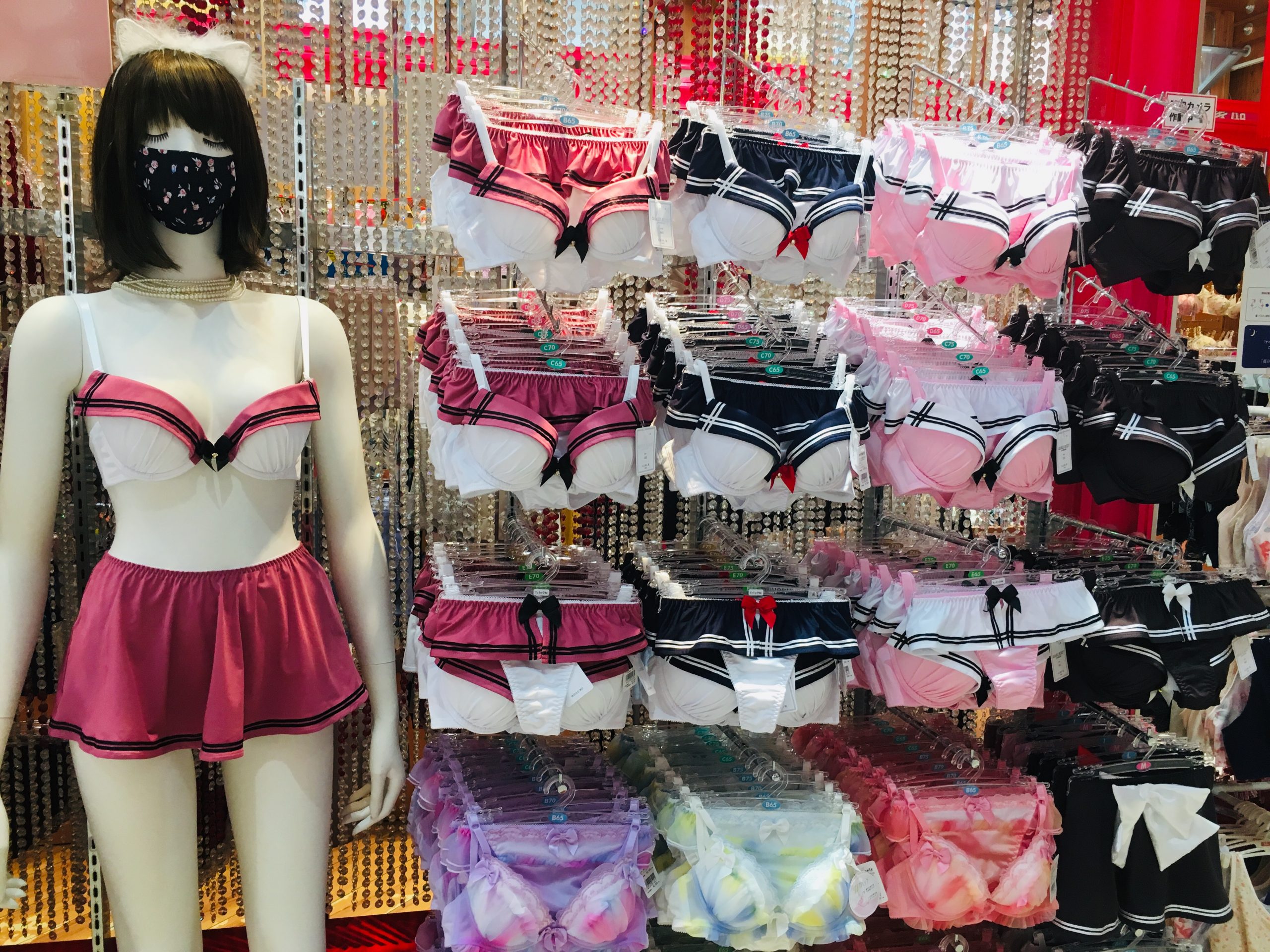 ノーザリー原宿ハッピーハーツ店】コスプレブラ！ - 日本最大級の水着