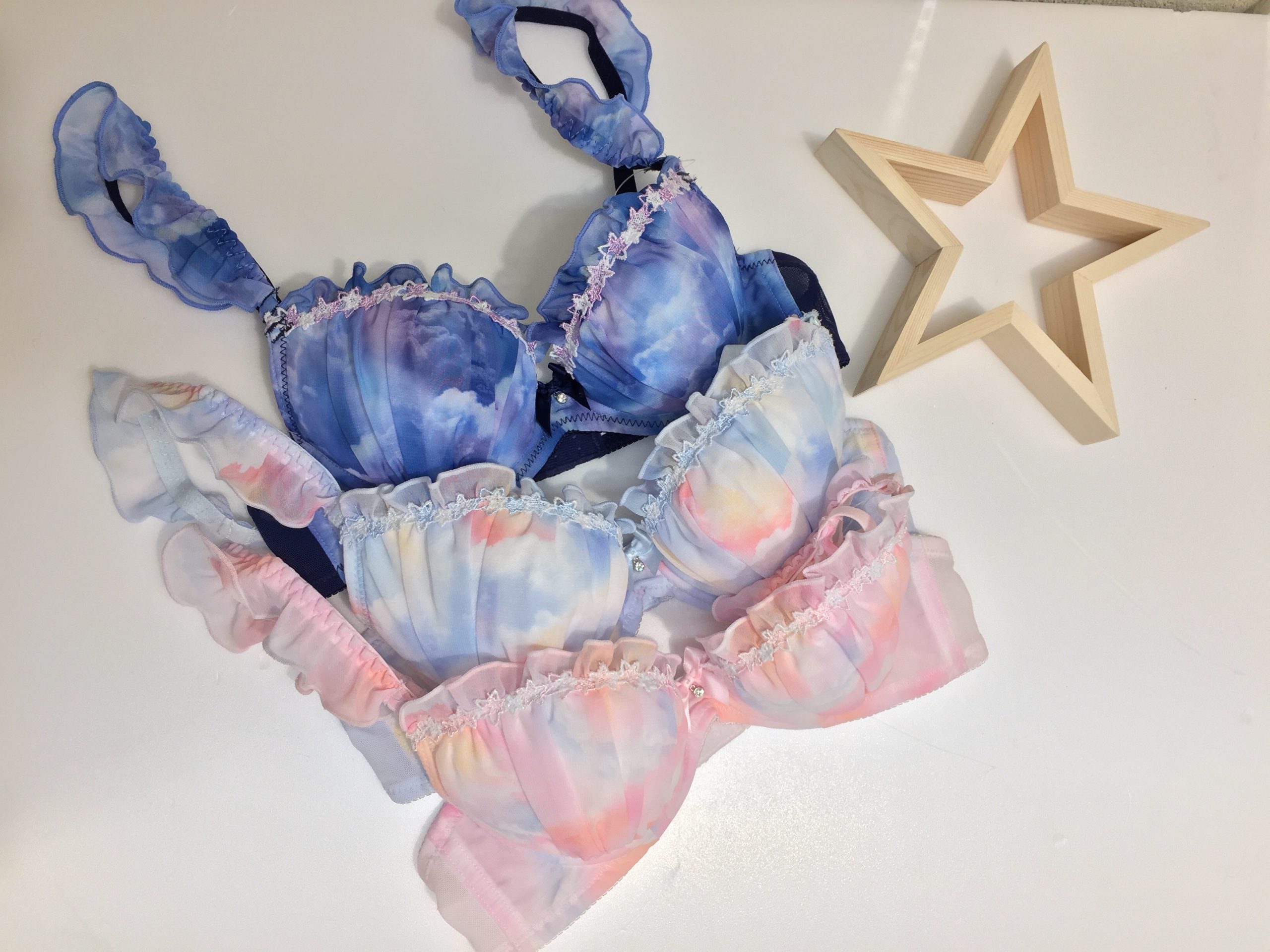 横浜ビブレ 新作 ファンシーブラセット 日本最大級の水着が揃うai アイ スクウェア