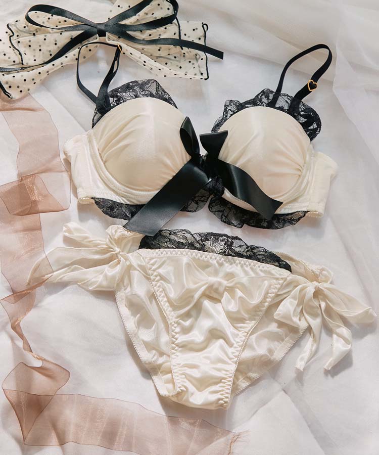 アミュプラザ熊本】セクシーブラセット♡ - 日本最大級の水着が揃うAi