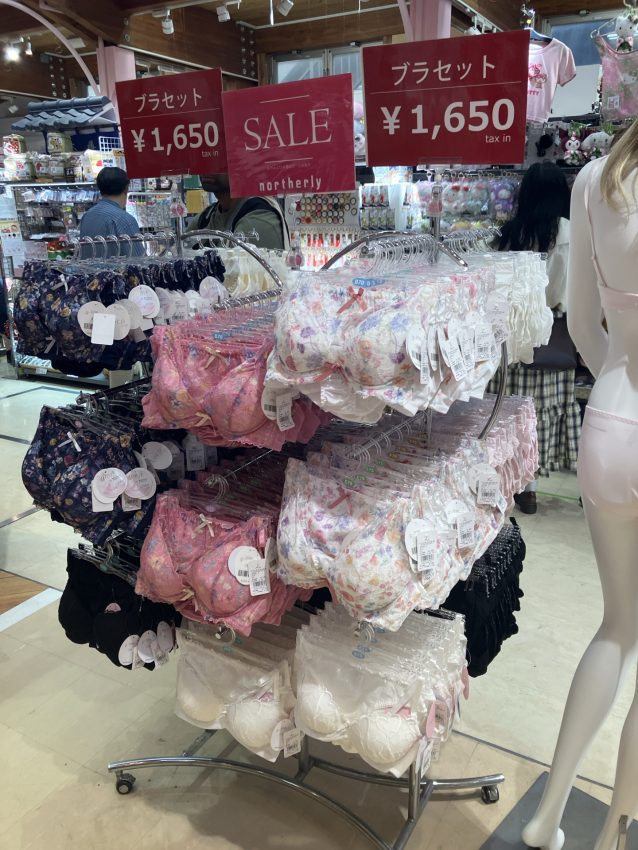 原宿ハッピーハーツ店】 アソート追加しました！ - 日本最大級の水着が